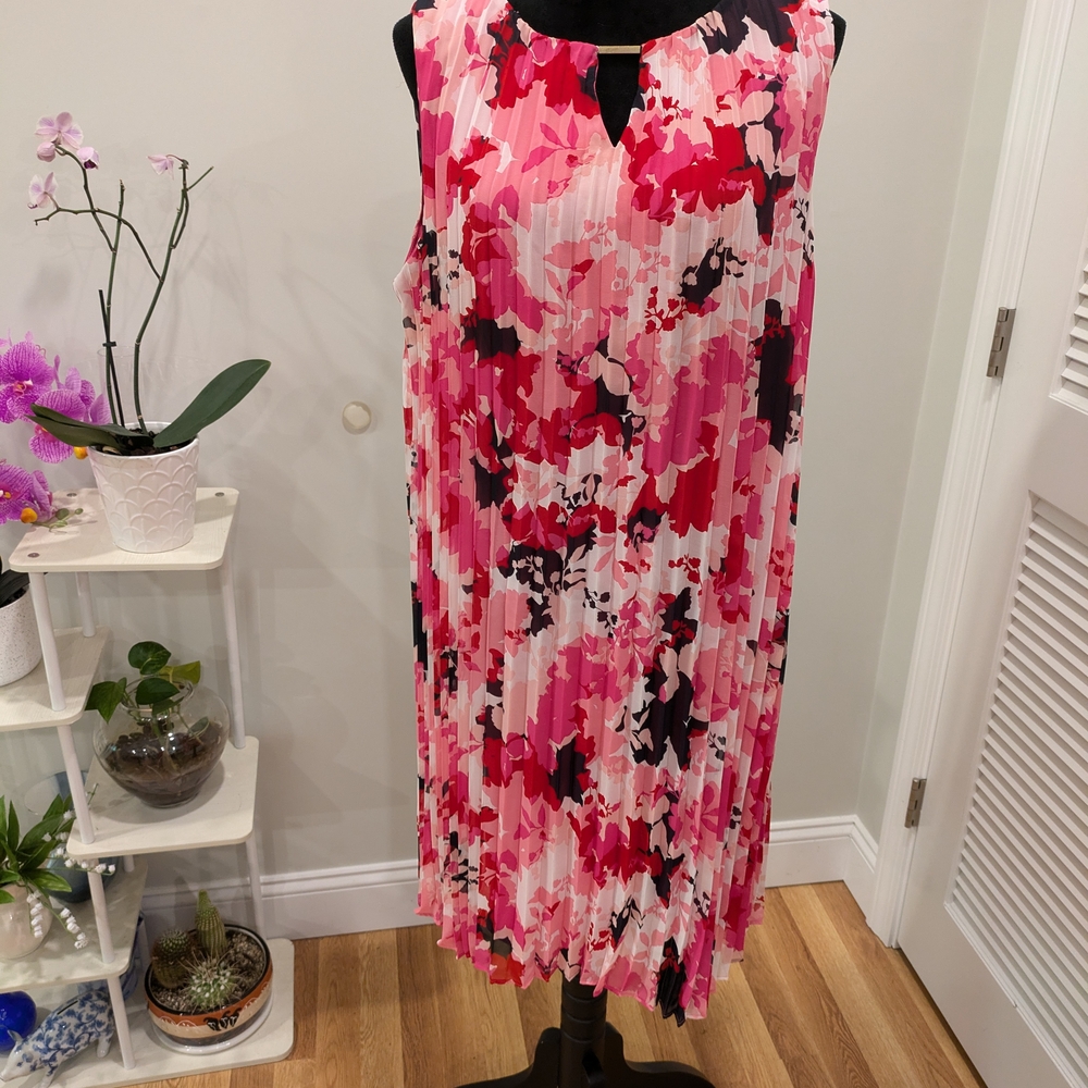 SLNY Pink and Black Sleeveless Sheath Dress Size 16